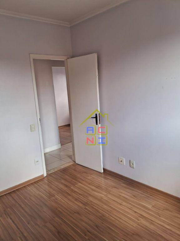 Apartamento à venda com 2 quartos, 72m² - Foto 20