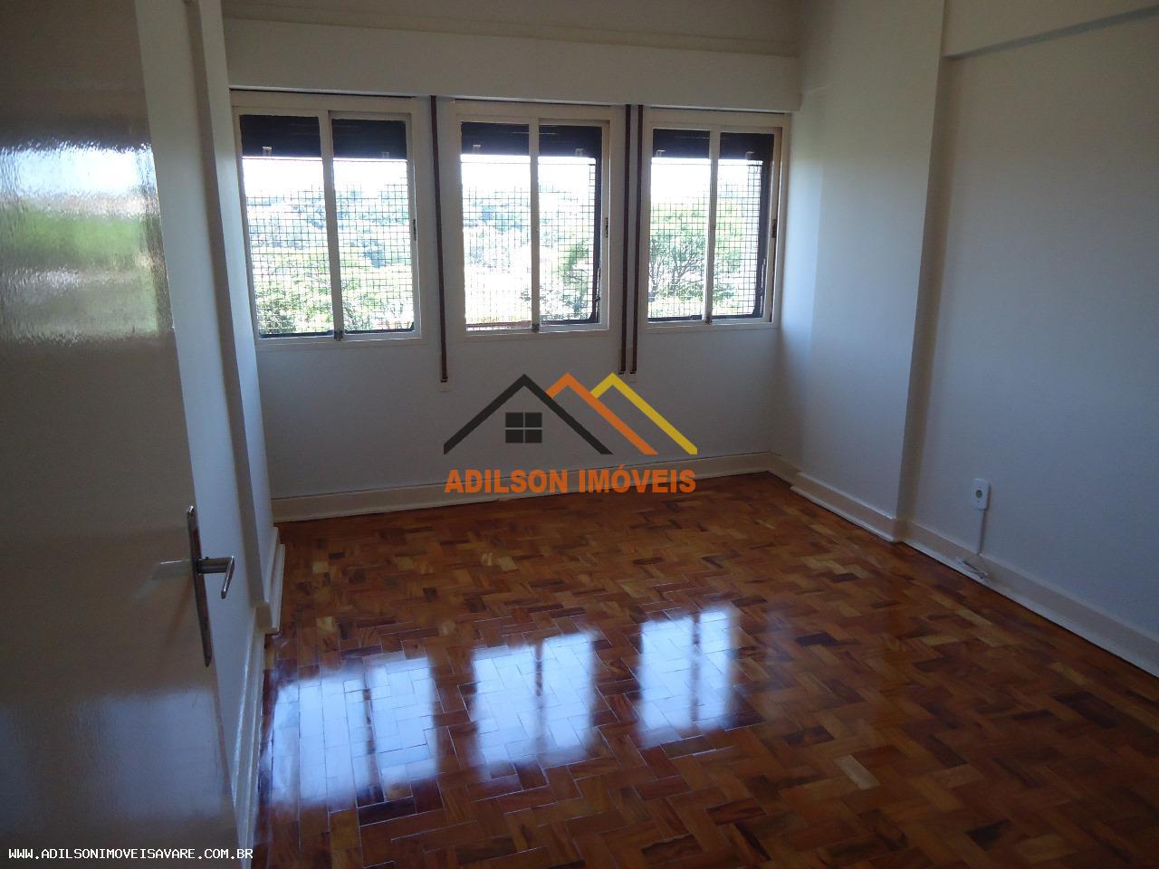 Apartamento à venda com 3 quartos, 143m² - Foto 1