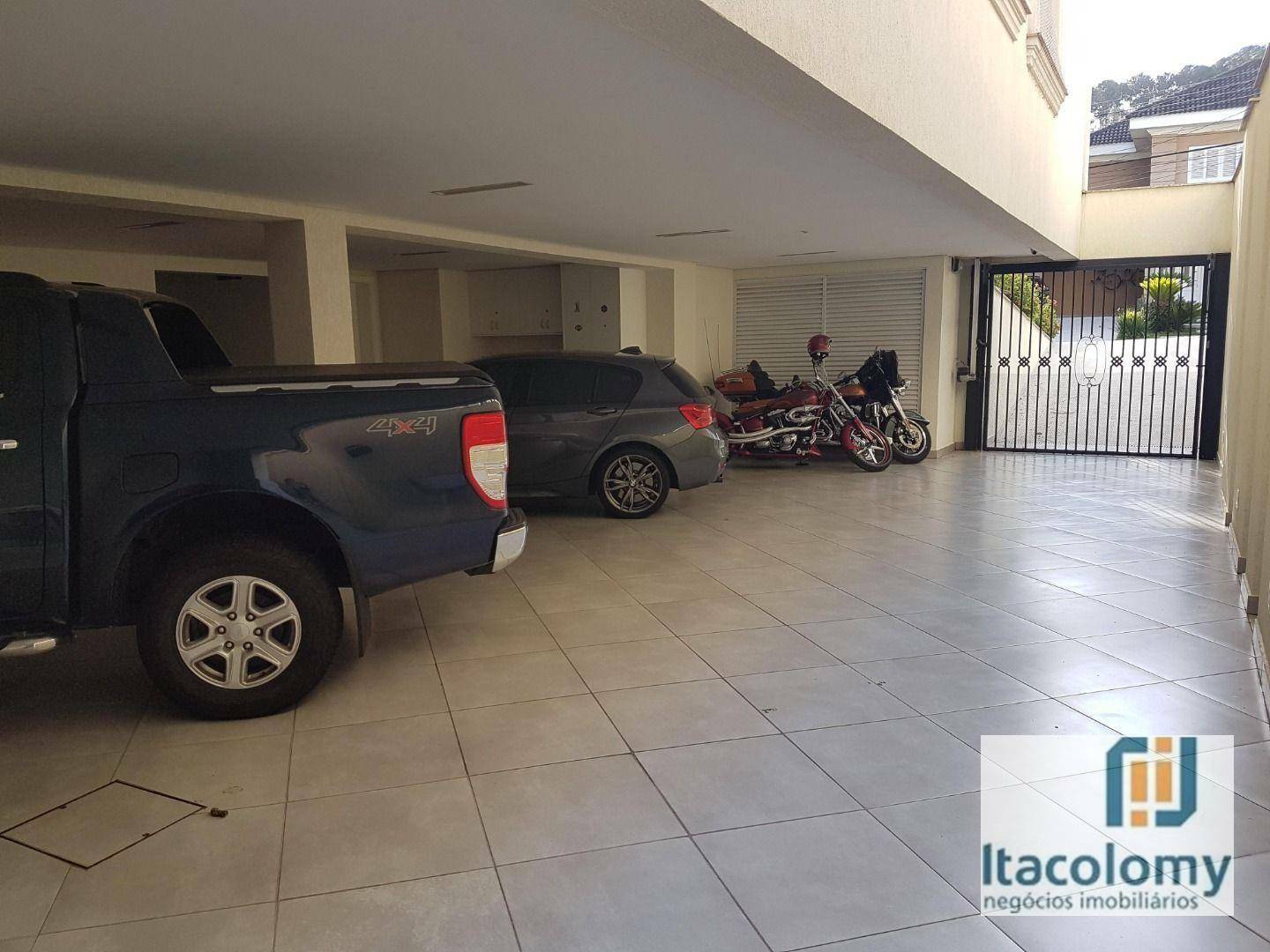 Casa de Condomínio à venda com 4 quartos, 660m² - Foto 48