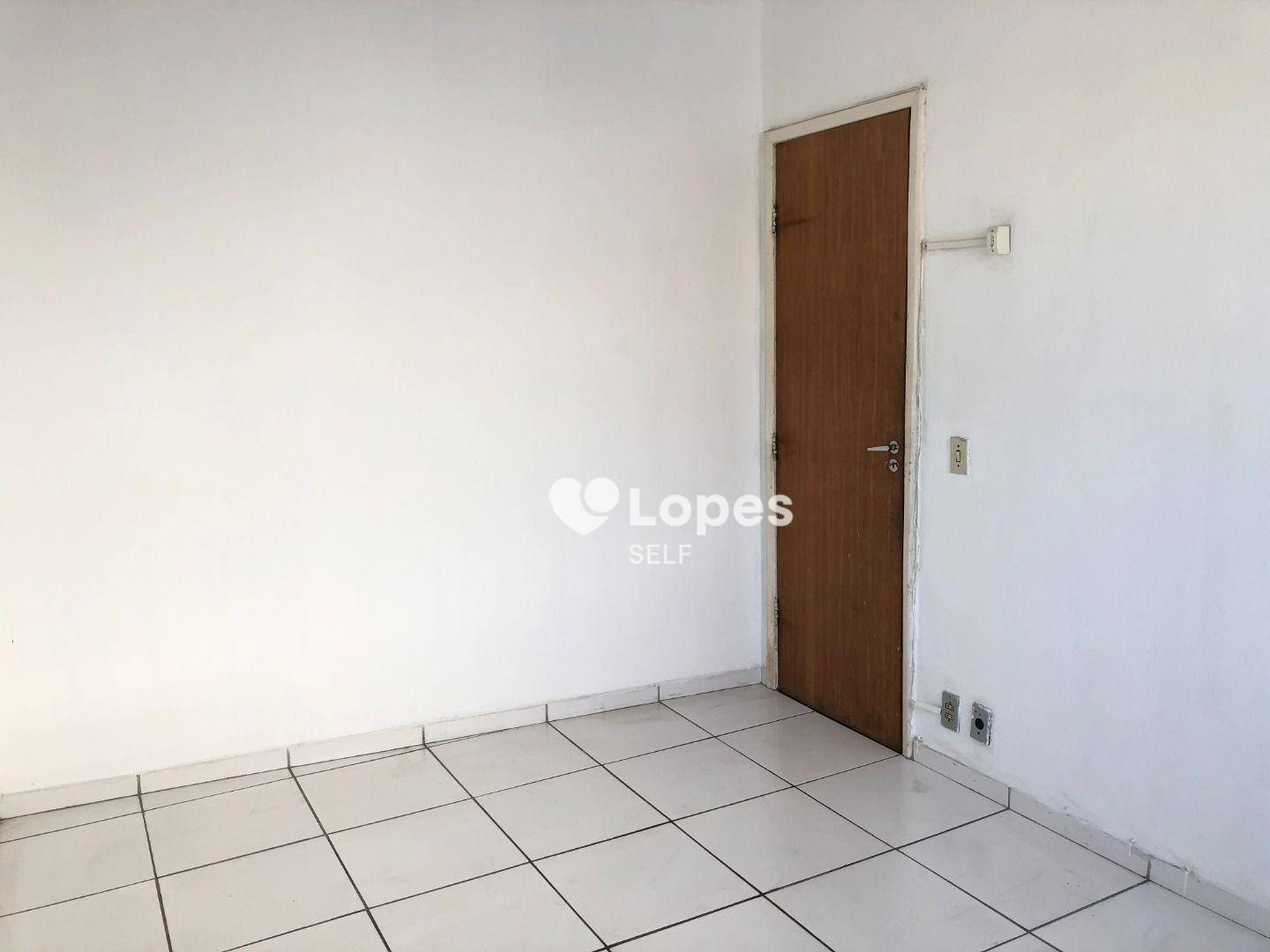 Apartamento à venda com 2 quartos, 60m² - Foto 8