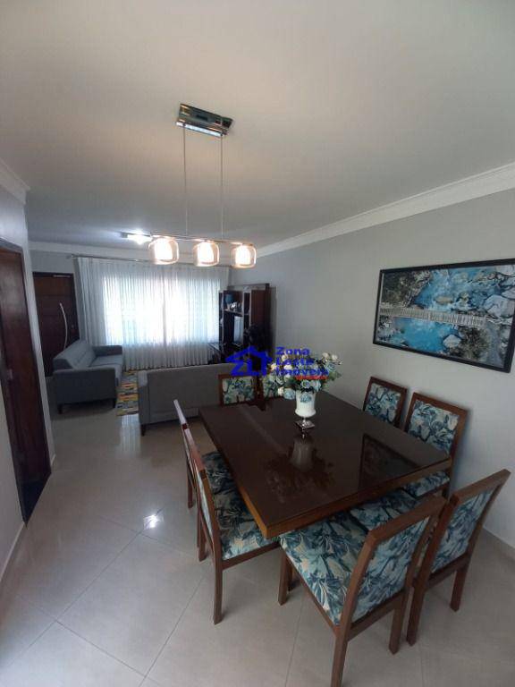 Sobrado à venda com 3 quartos, 125m² - Foto 1