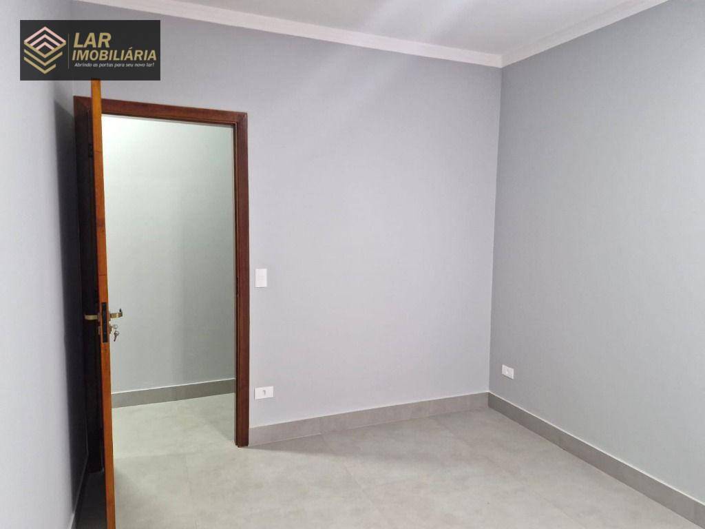 Casa à venda com 2 quartos, 110m² - Foto 15