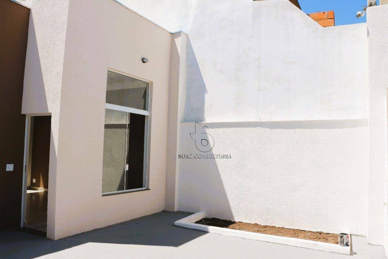 Casa à venda com 2 quartos, 82m² - Foto 9