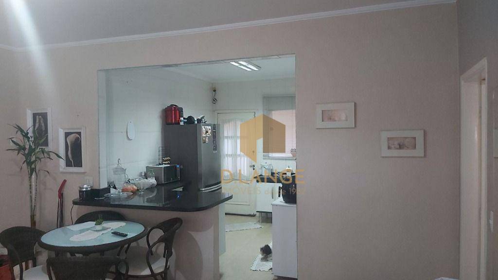 Casa à venda e aluguel com 4 quartos, 253m² - Foto 11