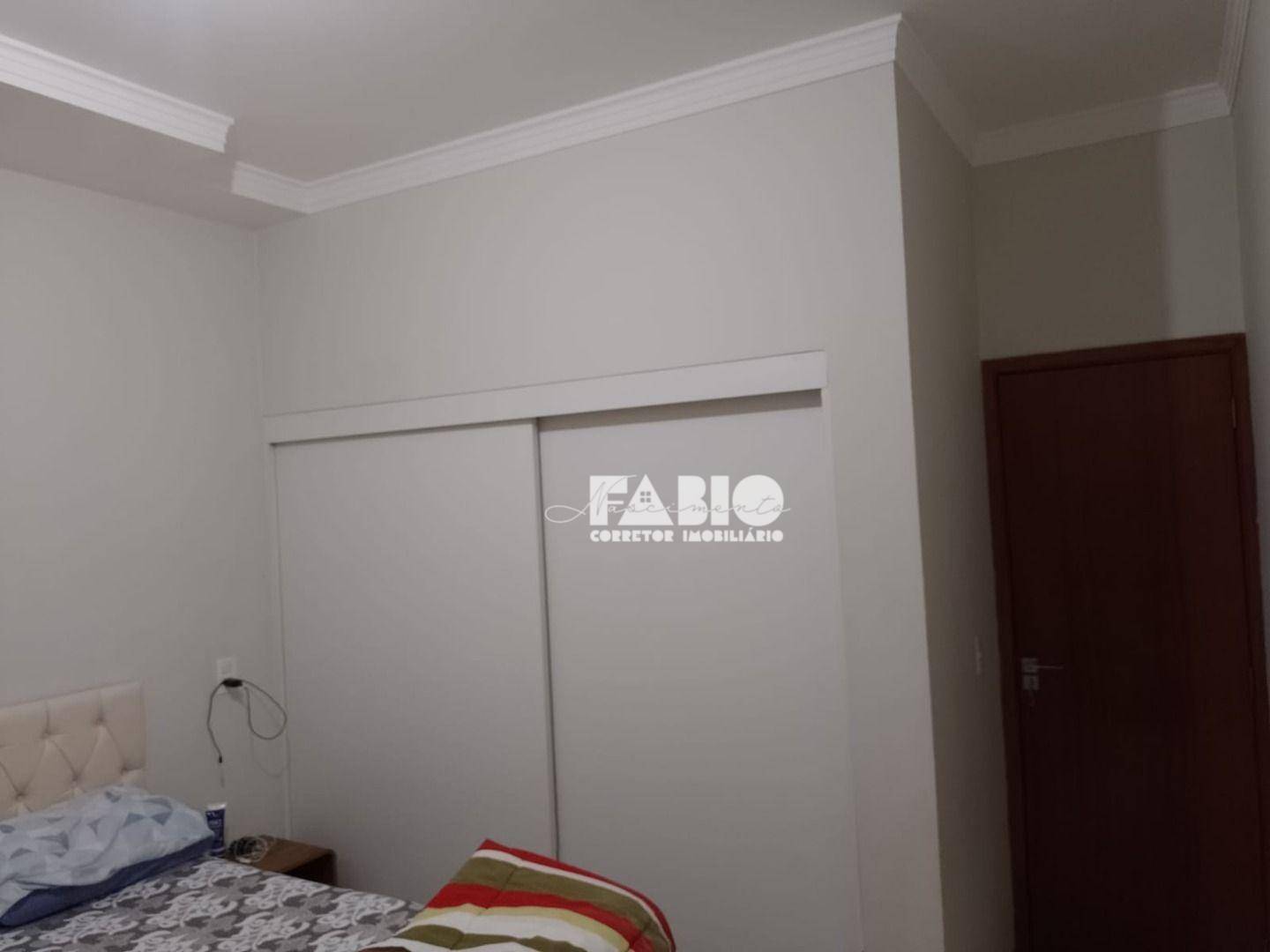 Casa à venda com 2 quartos, 140m² - Foto 16