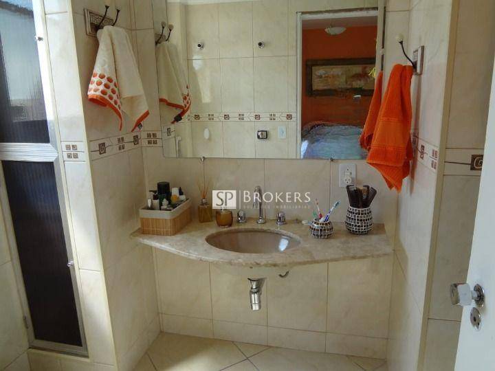 Apartamento à venda com 3 quartos, 117m² - Foto 8