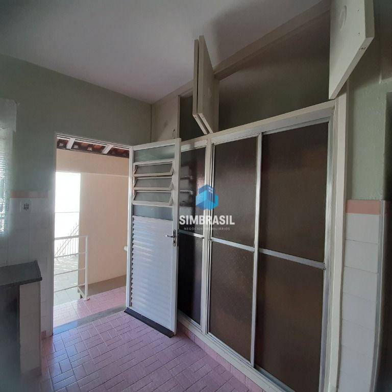 Casa à venda com 3 quartos, 242m² - Foto 39