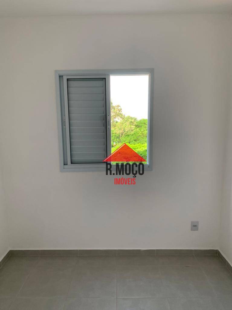 Apartamento à venda com 2 quartos, 27m² - Foto 14