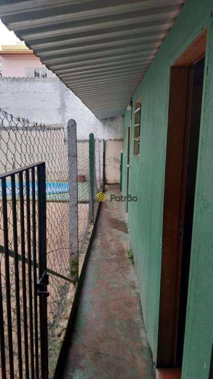 Casa à venda e aluguel com 2 quartos, 168m² - Foto 12