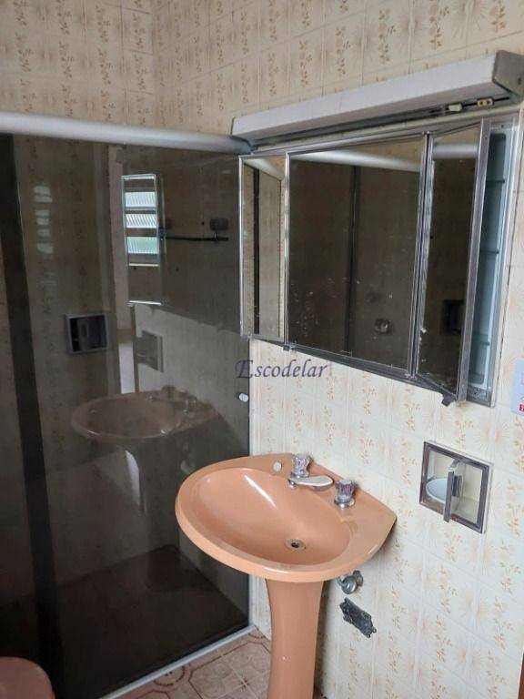 Sobrado à venda com 3 quartos, 180m² - Foto 13