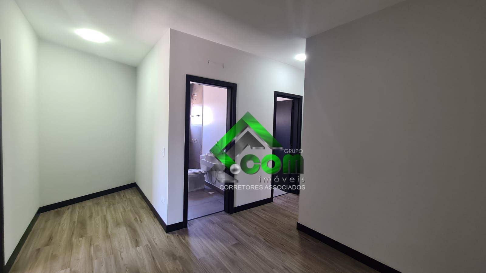 Casa à venda com 3 quartos, 216m² - Foto 25