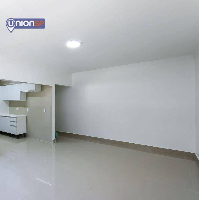 Apartamento à venda com 2 quartos, 68m² - Foto 2