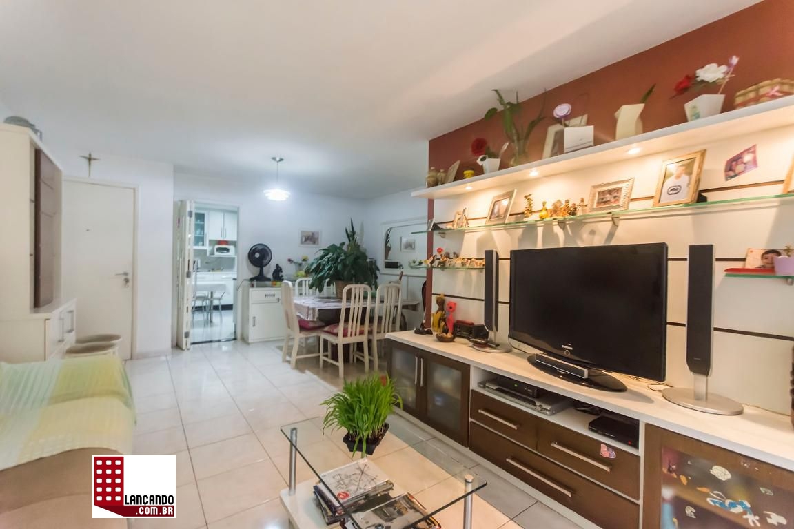 Apartamento à venda com 3 quartos, 127m² - Foto 1