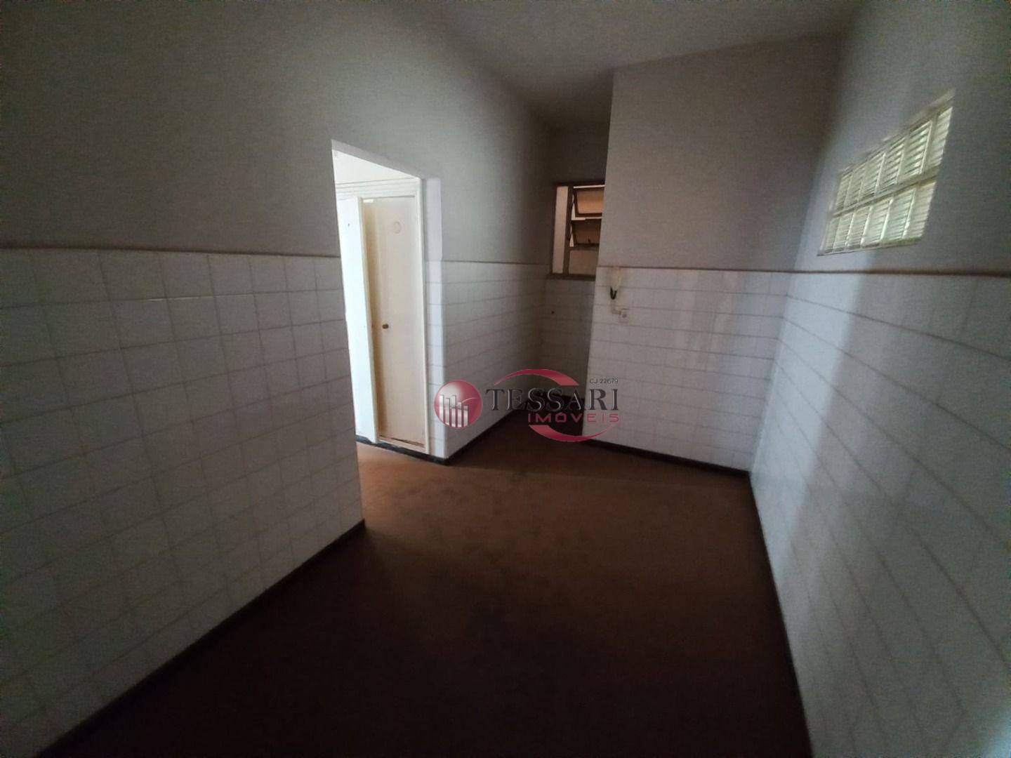 Apartamento para alugar com 3 quartos, 85m² - Foto 9