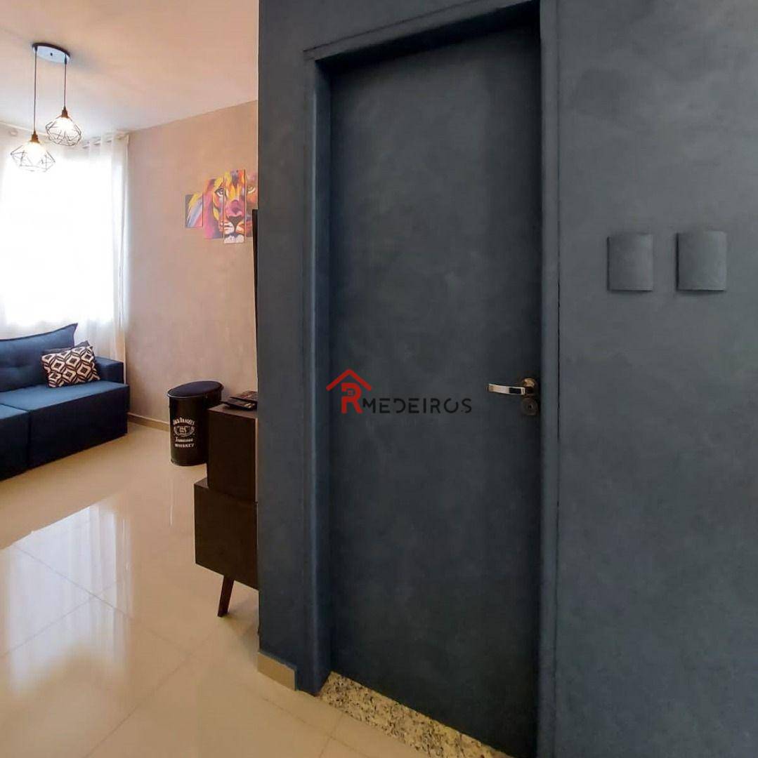 Casa à venda com 2 quartos, 100m² - Foto 8