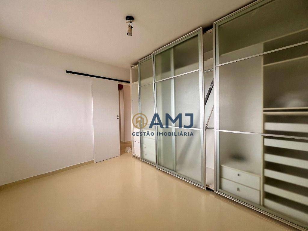 Apartamento à venda com 2 quartos, 78m² - Foto 14