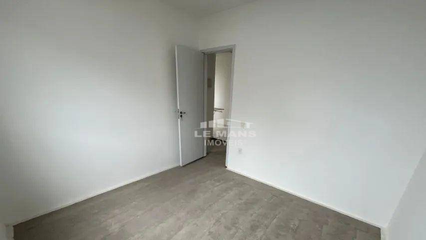 Apartamento à venda com 2 quartos, 43m² - Foto 1