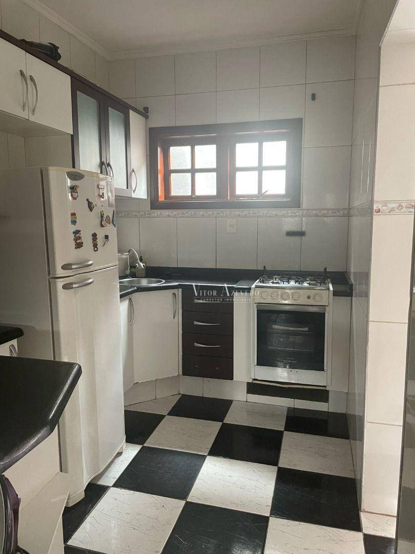 Casa à venda com 3 quartos, 150m² - Foto 6