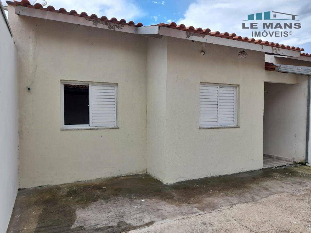 Casa à venda com 2 quartos, 51m² - Foto 13