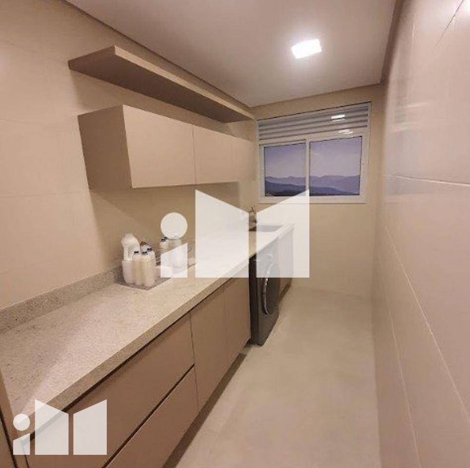 Apartamento à venda com 3 quartos, 280m² - Foto 16