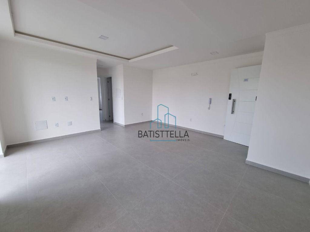 Apartamento à venda com 2 quartos, 55m² - Foto 12