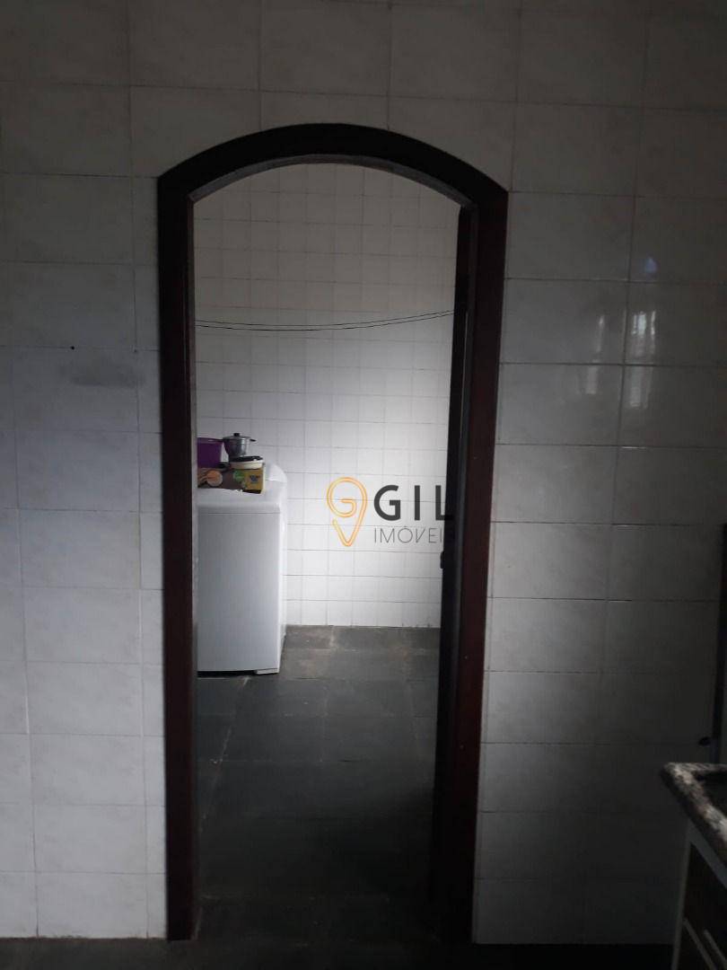 Chácara à venda com 4 quartos, 200m² - Foto 25