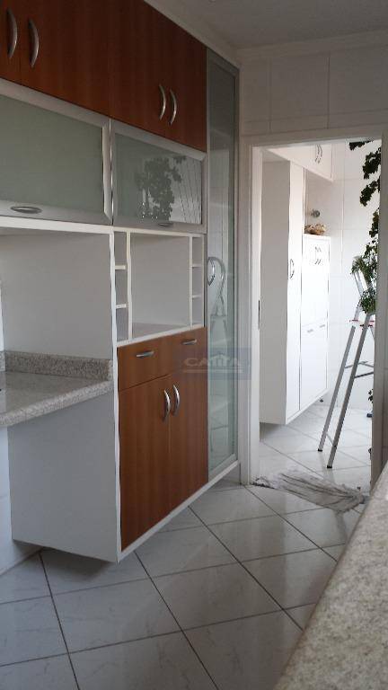 Apartamento à venda com 3 quartos, 98m² - Foto 3