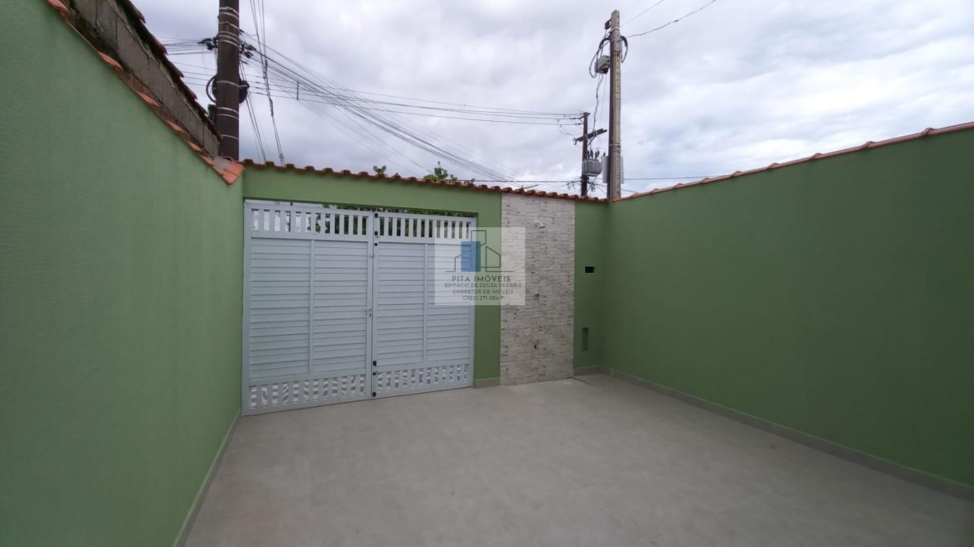 Casa à venda com 2 quartos, 66m² - Foto 2