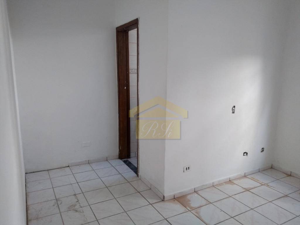 Sobrado à venda com 3 quartos, 226m² - Foto 12