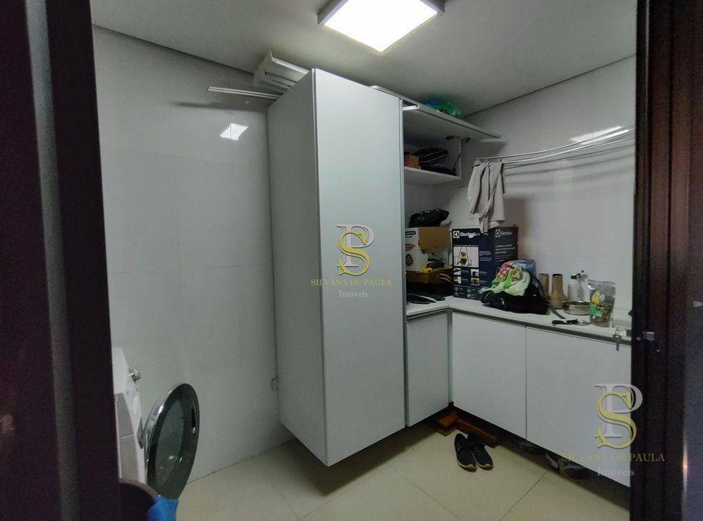 Chácara à venda com 4 quartos, 254m² - Foto 25