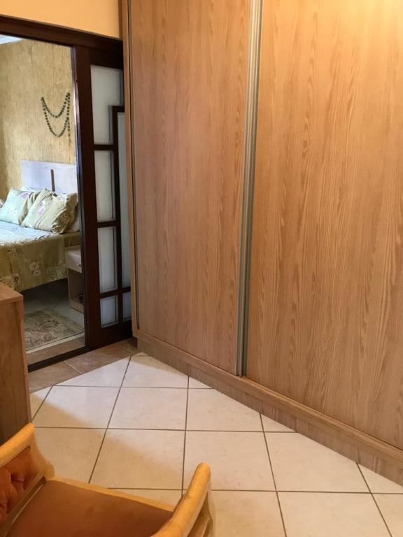 Sobrado à venda com 3 quartos, 330m² - Foto 17