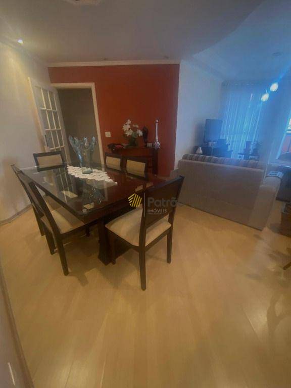 Apartamento à venda com 3 quartos, 96m² - Foto 4