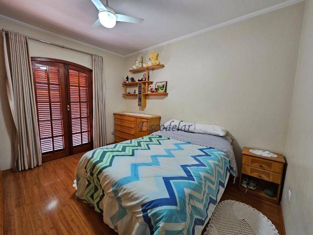 Sobrado à venda com 3 quartos, 218m² - Foto 20