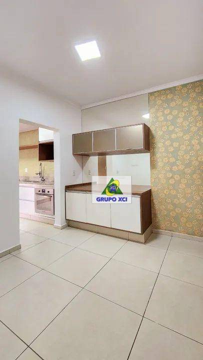 Casa à venda com 3 quartos, 160m² - Foto 17