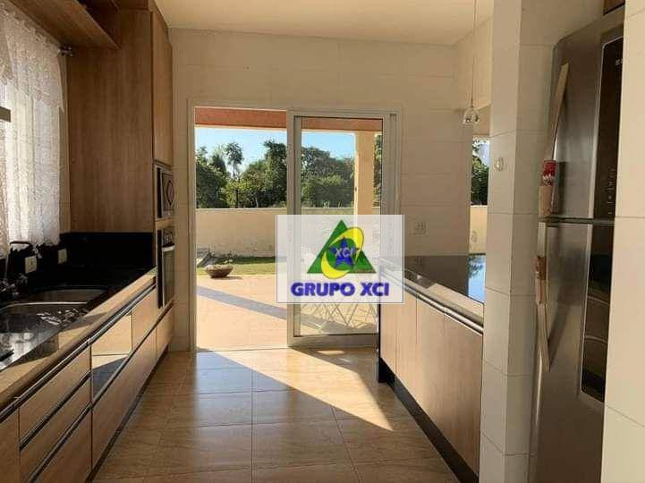 Casa de Condomínio à venda com 3 quartos, 330m² - Foto 9