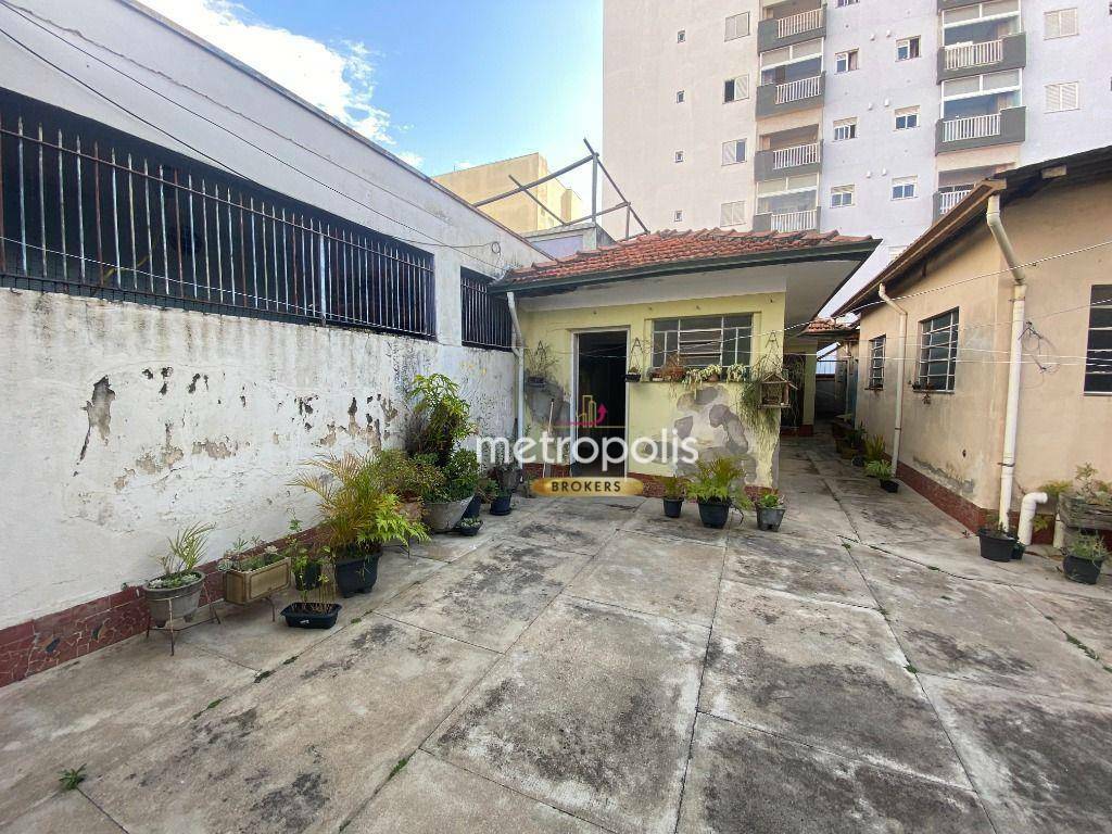 Casa à venda com 3 quartos, 258m² - Foto 20