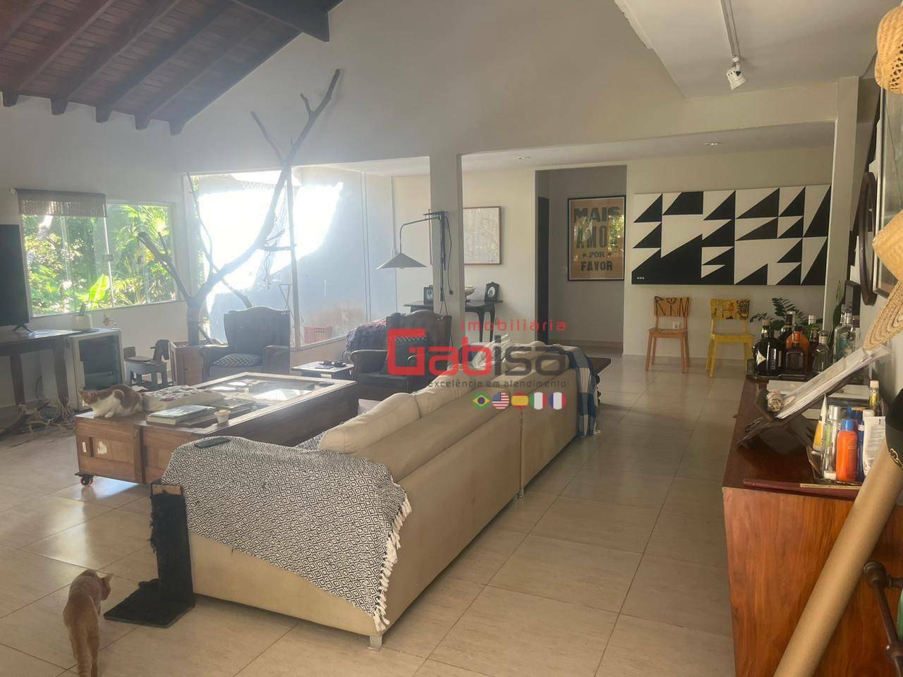 Casa à venda com 5 quartos, 300m² - Foto 15