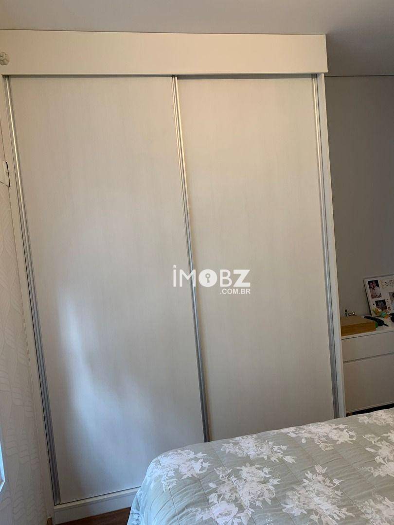 Apartamento à venda com 2 quartos, 64m² - Foto 20