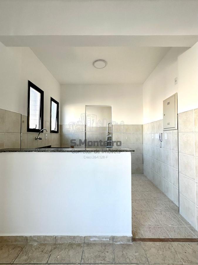 Apartamento à venda com 2 quartos, 65m² - Foto 18