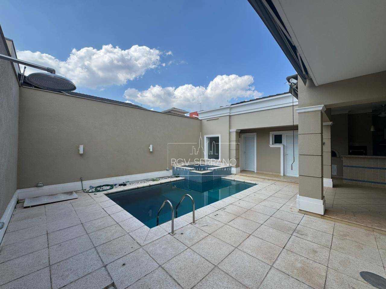 Sobrado à venda com 3 quartos, 350m² - Foto 18