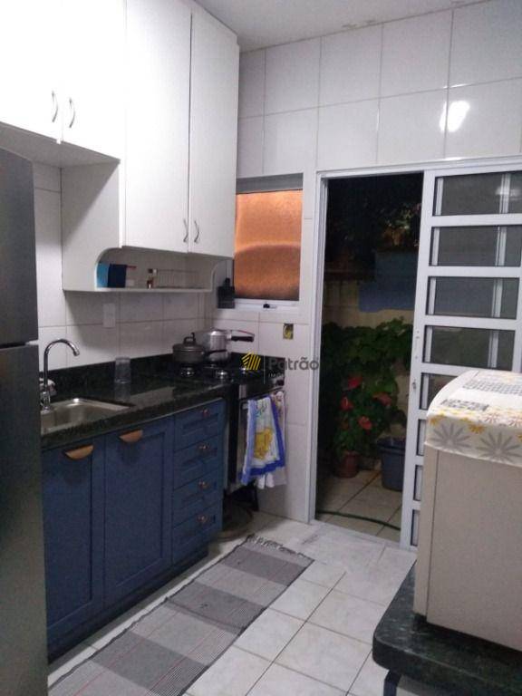 Sobrado à venda com 4 quartos, 149m² - Foto 5