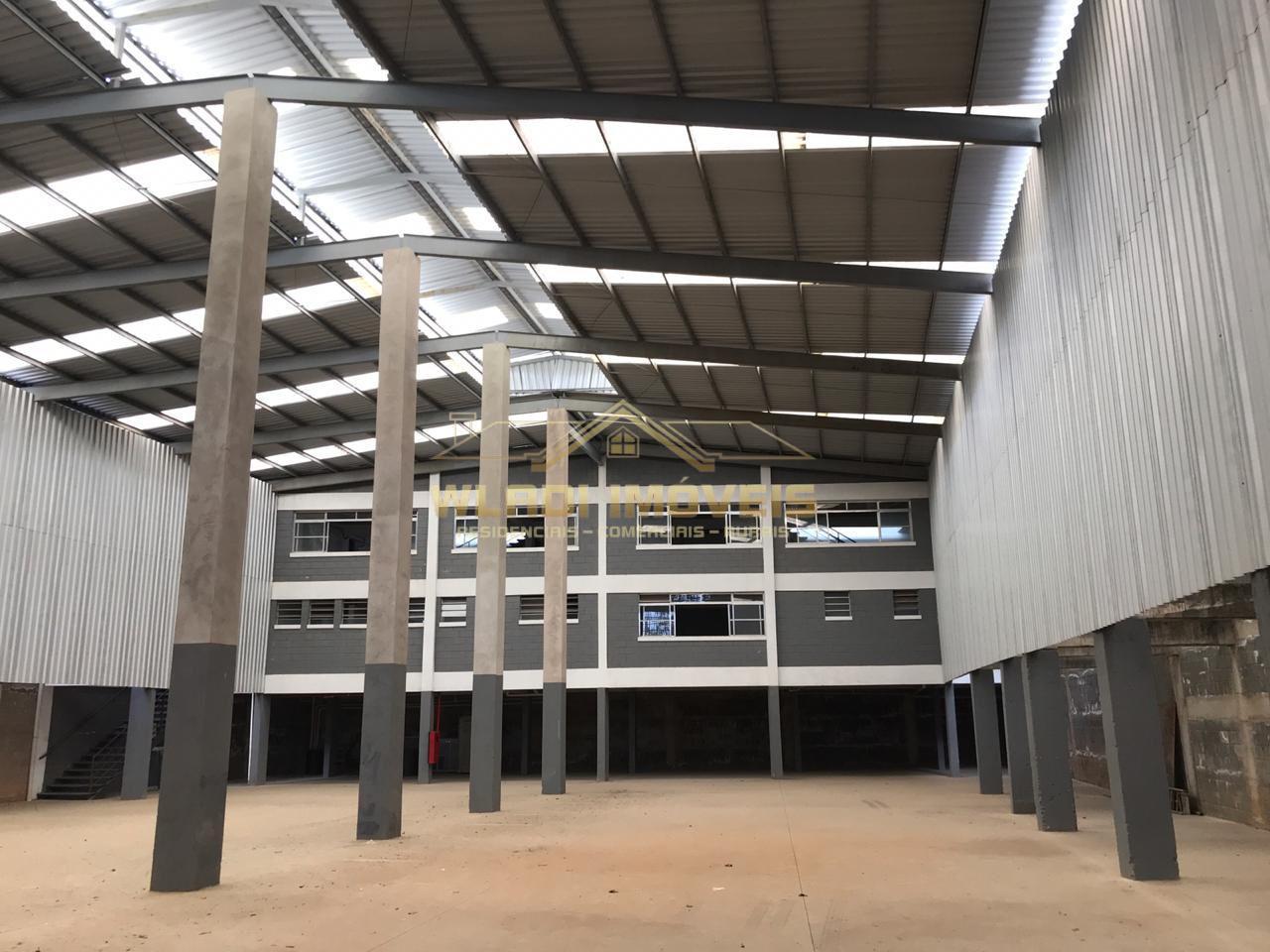 Depósito-Galpão-Armazém para alugar, 1600m² - Foto 3