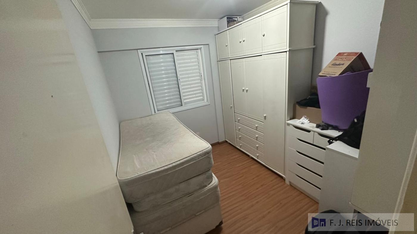 Apartamento à venda com 3 quartos, 77m² - Foto 22