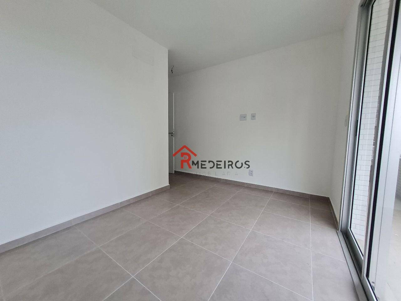 Apartamento à venda com 2 quartos, 101m² - Foto 12