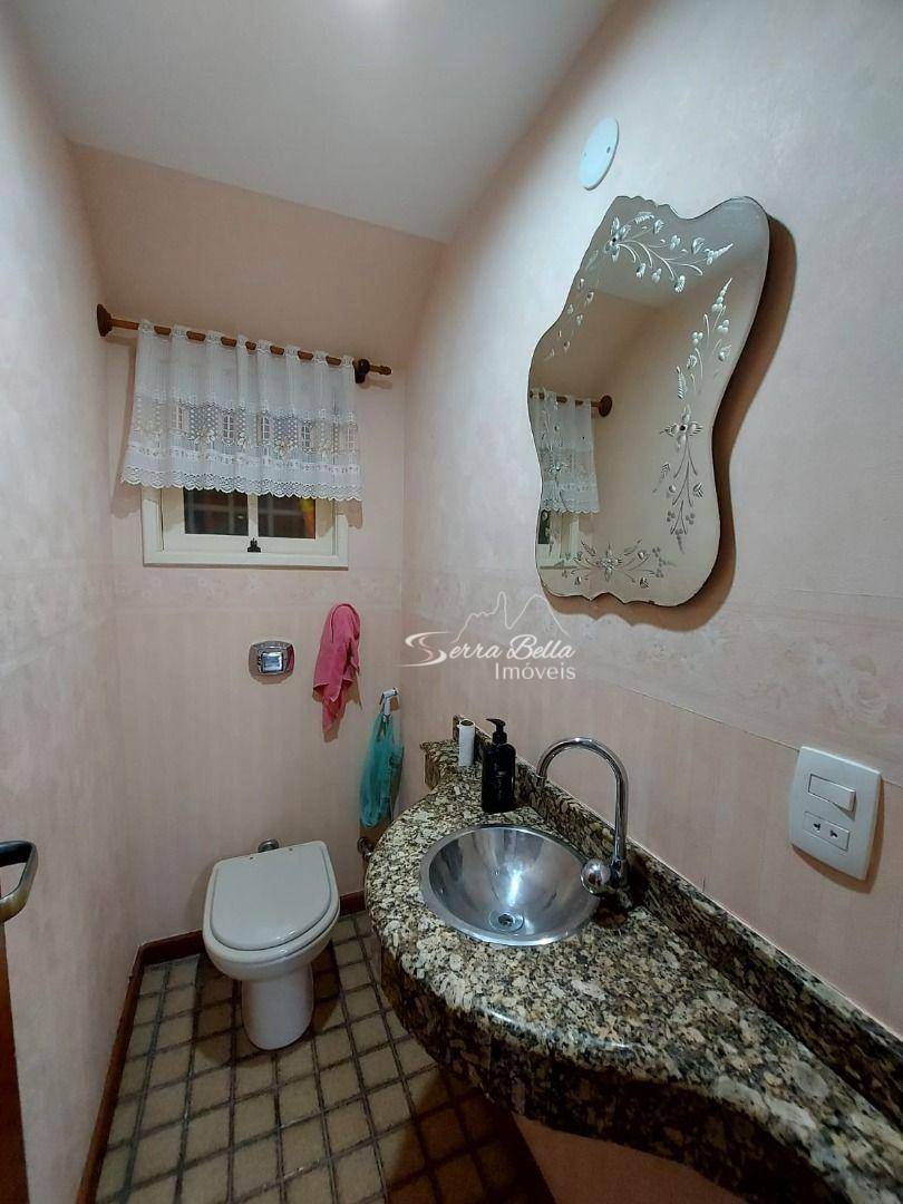 Casa de Condomínio à venda com 6 quartos, 150m² - Foto 4