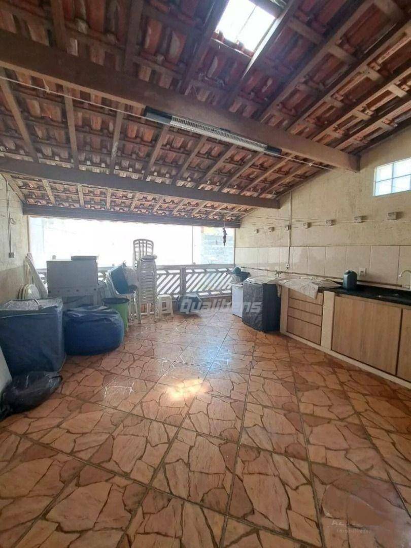 Sobrado à venda com 3 quartos, 245m² - Foto 7