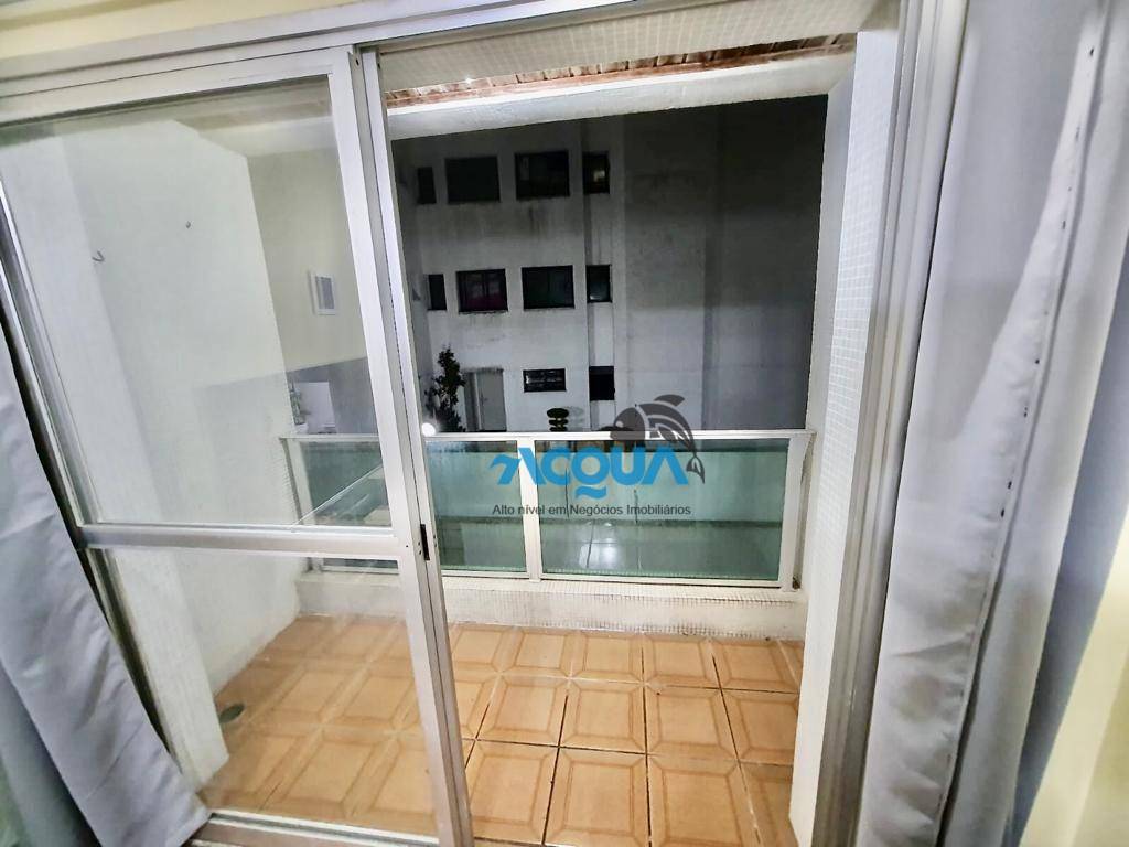 Apartamento à venda com 3 quartos, 94m² - Foto 3