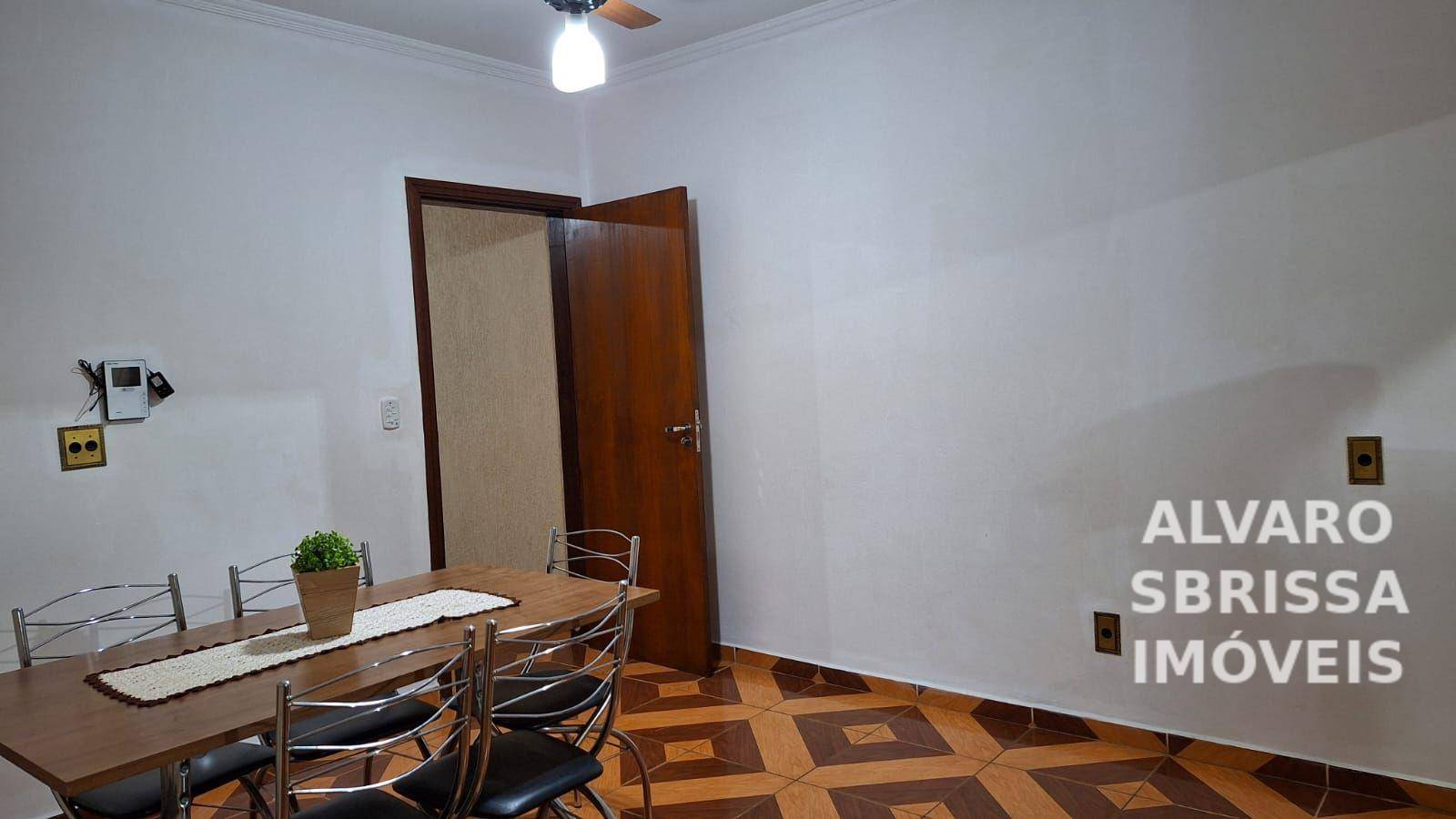 Casa à venda com 3 quartos, 182m² - Foto 5