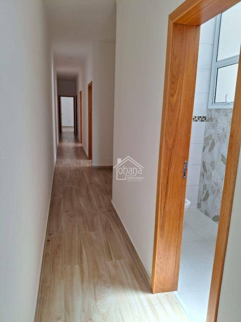 Casa de Condomínio à venda com 3 quartos, 199m² - Foto 2