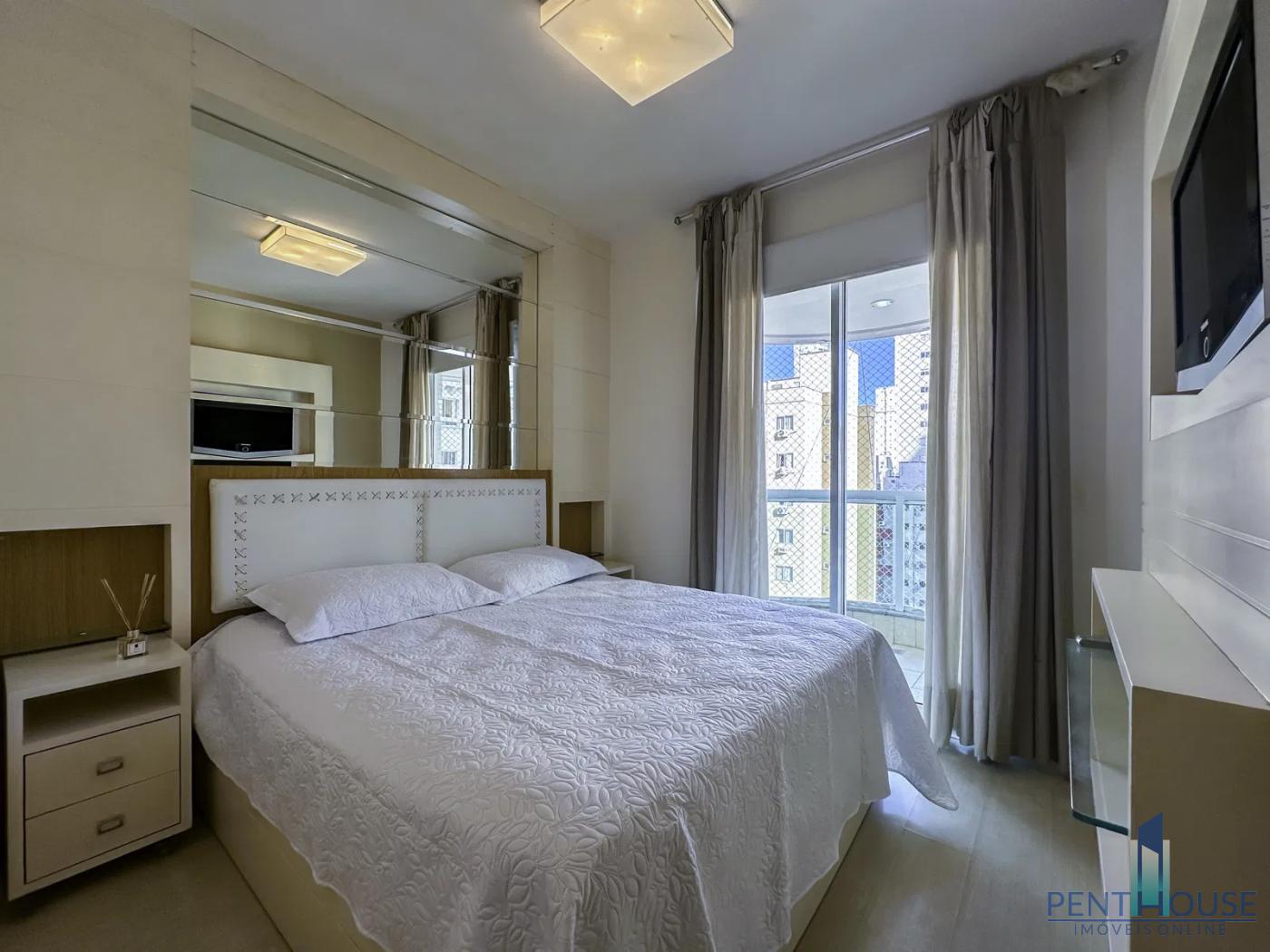 Apartamento à venda com 3 quartos, 139m² - Foto 18